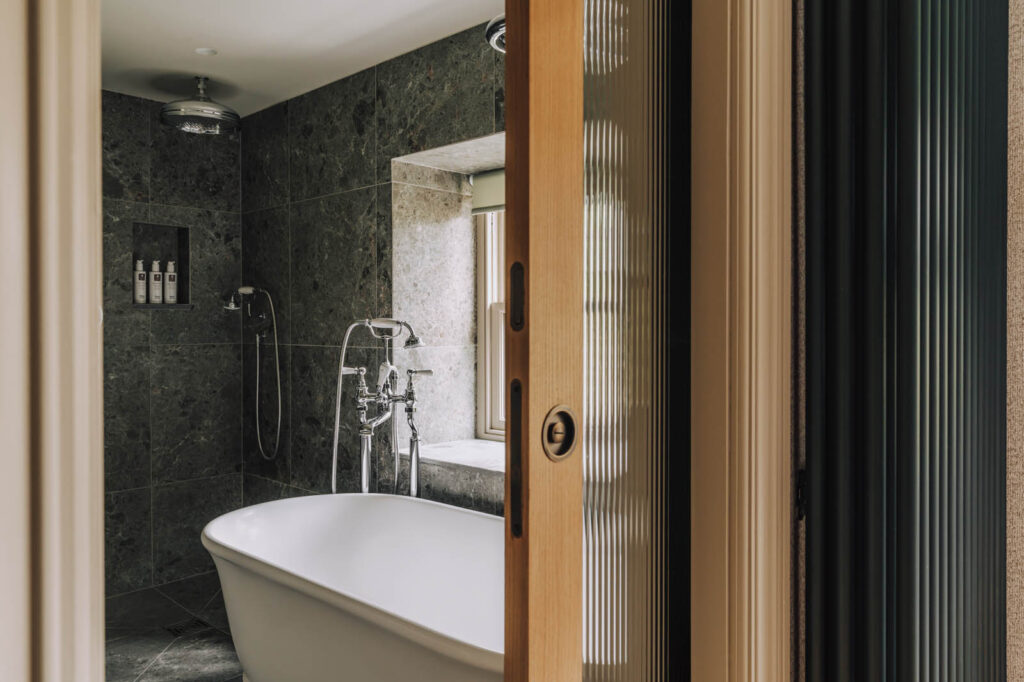 MEADOW_BROW_HOUSE-00092_LRJ