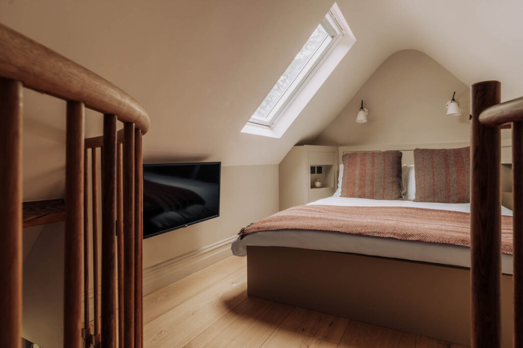 MEADOW_BROW_HOUSE-00112_LRJ